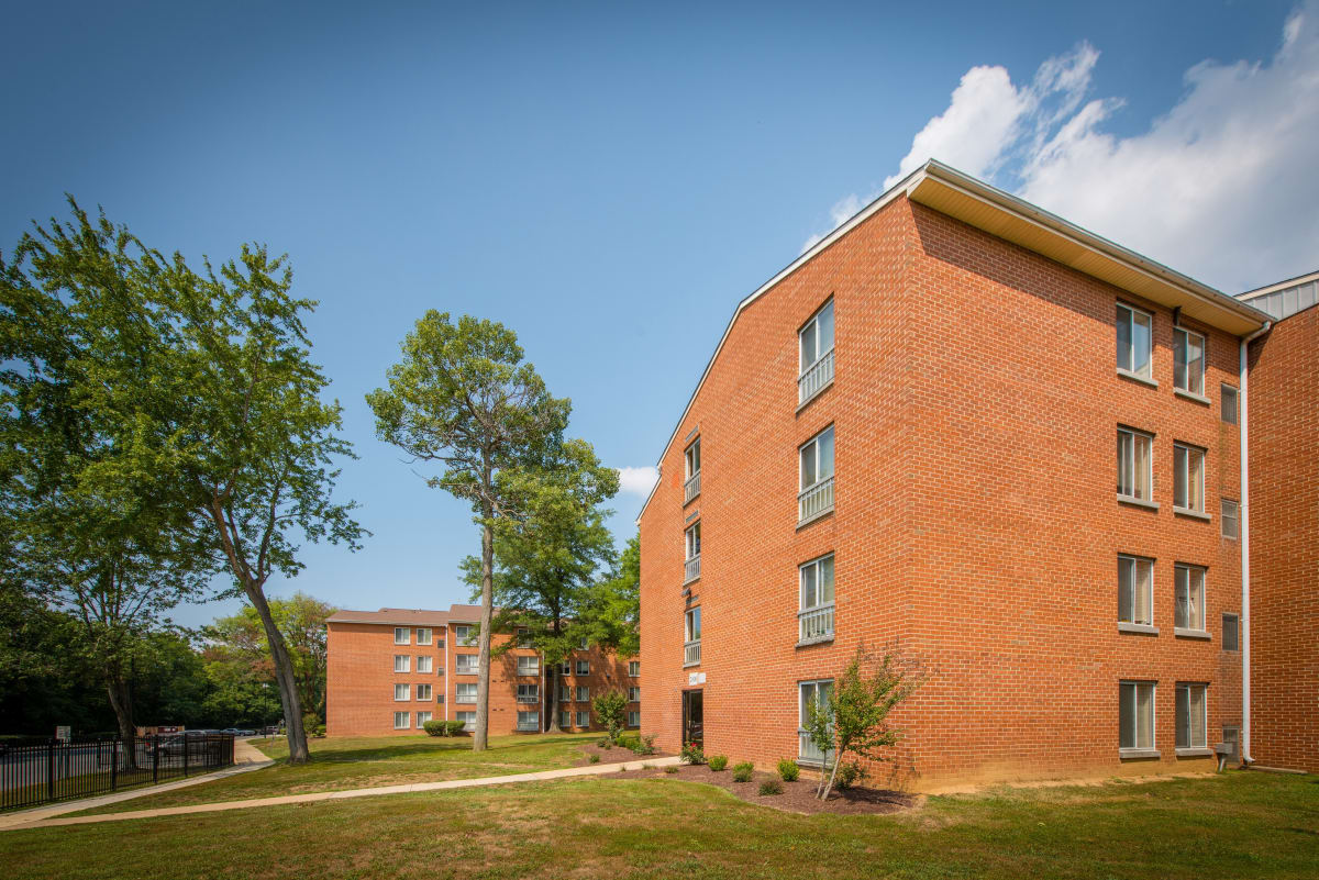 Photos and Video of Wakefield Terrace in Waldorf, MD